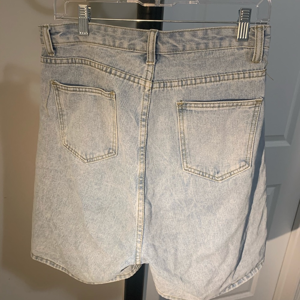 Jean Shorts - Picture 2 of 3